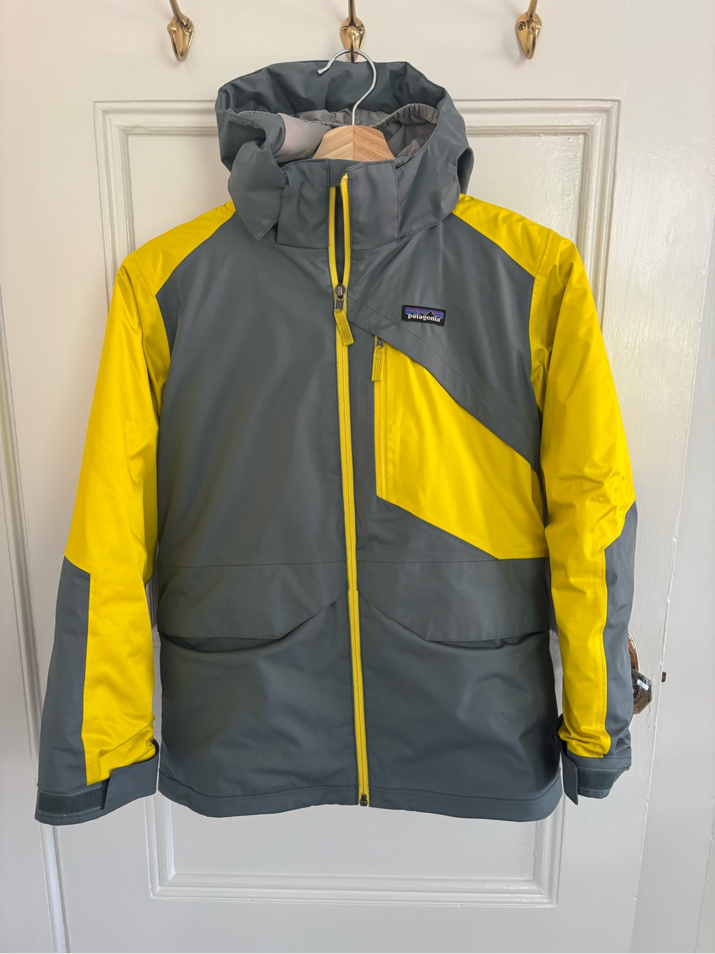 Patagonia Boys Ski Jacket Size L/12